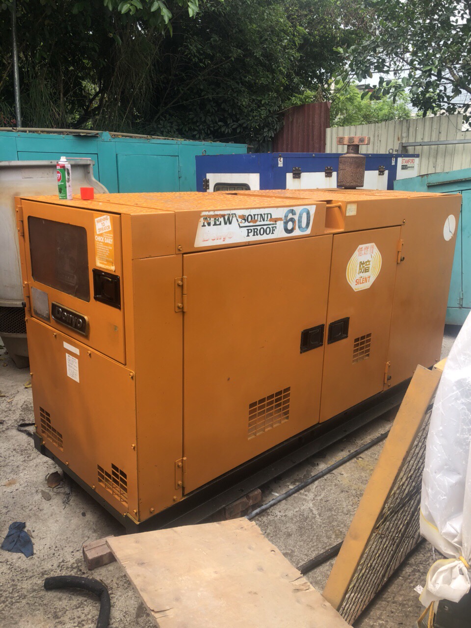 máy phát điện Denyo 60 Kva